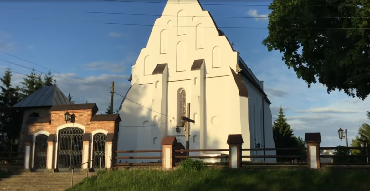 Троицкий Костел в деревне Ишколдь