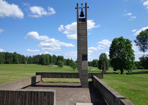 Экскурсия в Мемориальный комплекс Хатынь